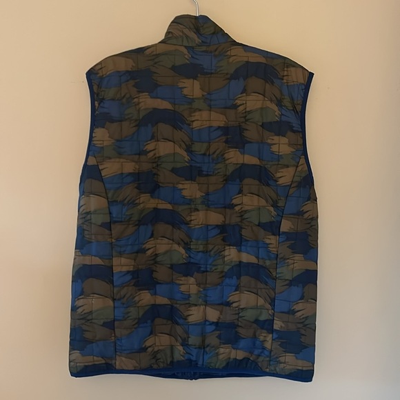 Southern Tide Mens Feather Camo Quilted Vest Large Lightweight Outdoors Warm - Picture 3 of 12